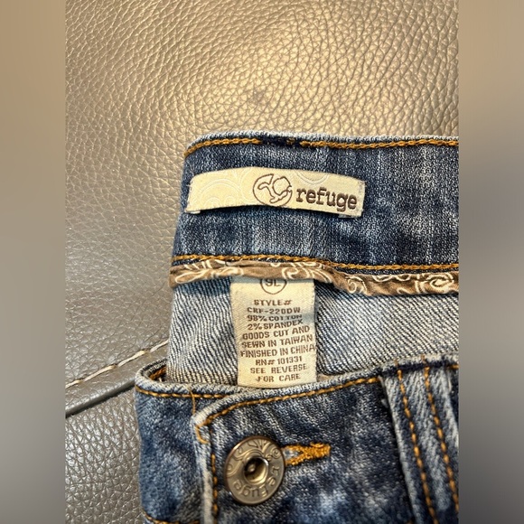 Refuge Classic Denim Wash Jeans size 9L Flare Bootcut Bellbottom Western - Picture 3 of 7